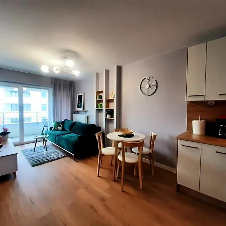 Apartament Luizy Apartment *